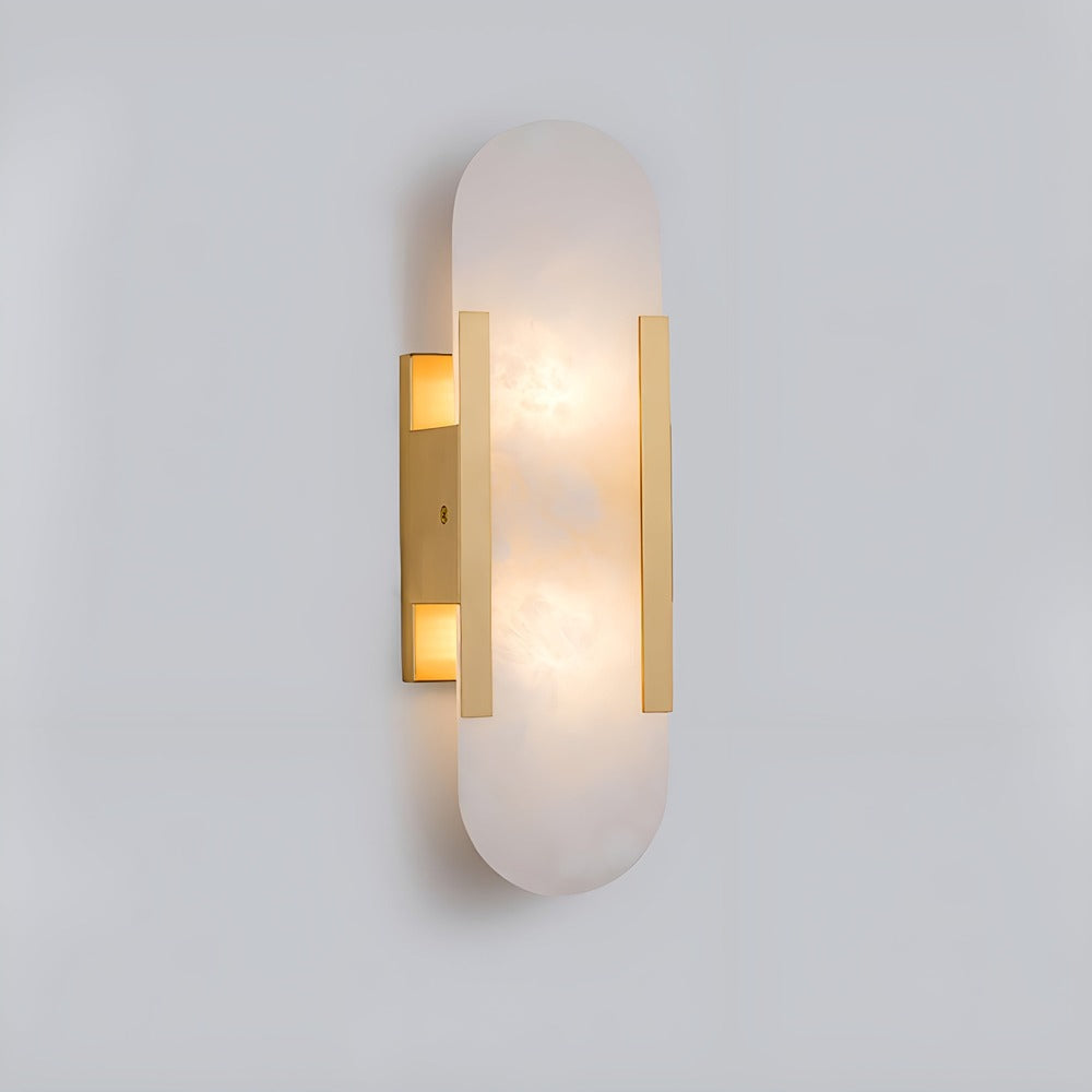 Lampa ścienna z alabastru i metalu do eleganckich wnętrz