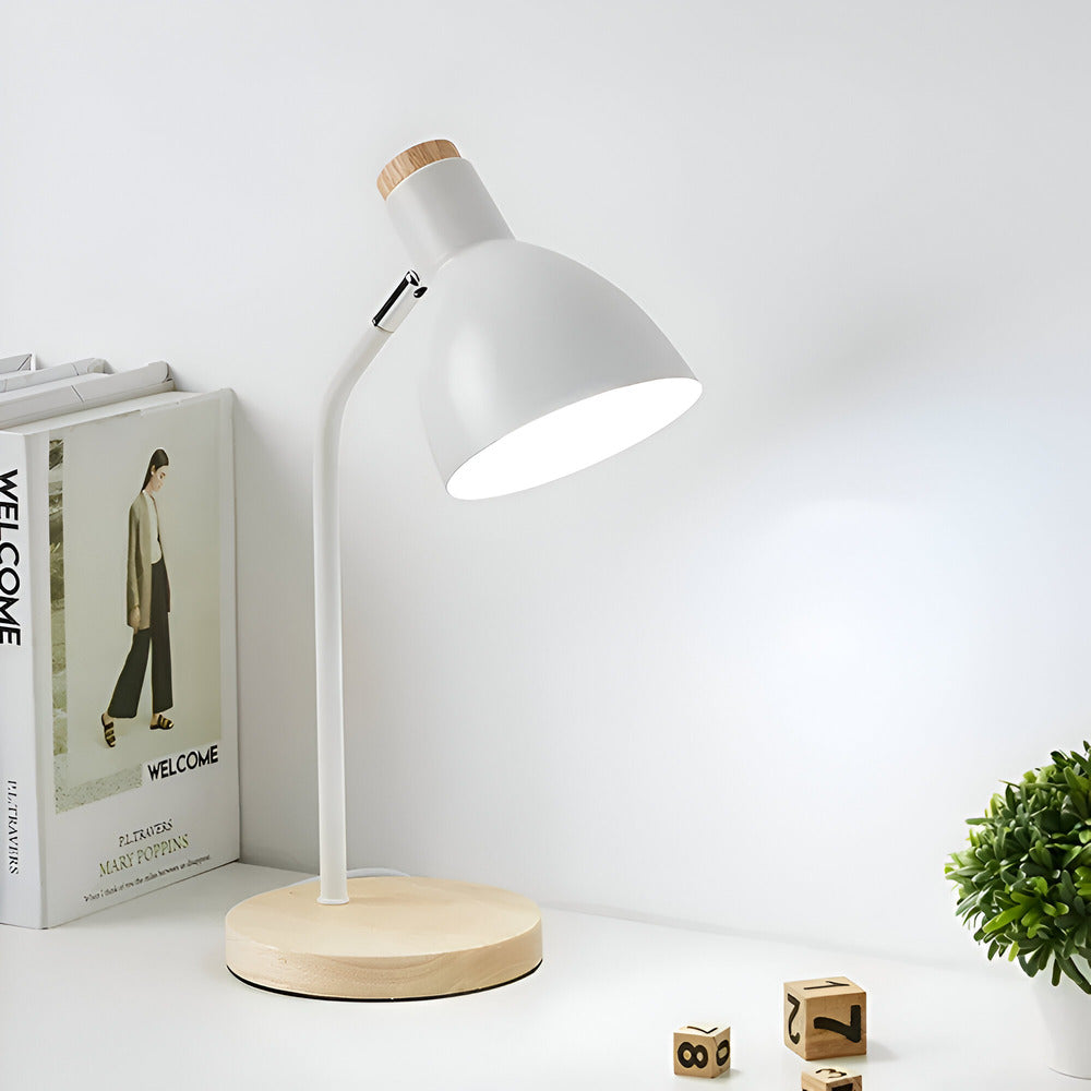 Lampa stołowa LED regulowana – skandynawski design, światło przyjazne dla oczu