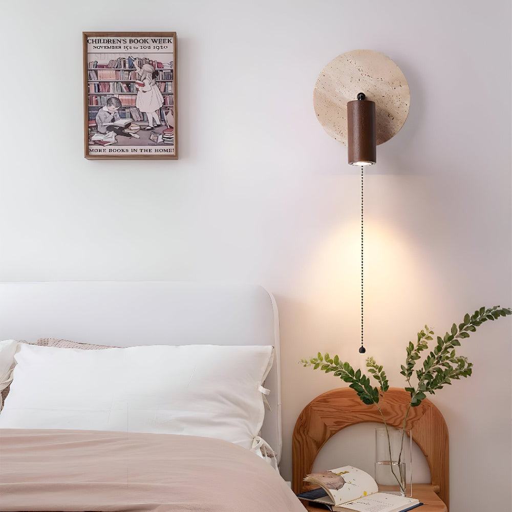 Lampa ścienna LED z trawertynu i drewna do sypialni