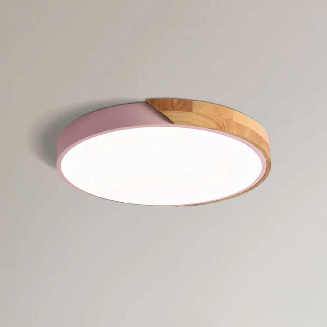 Drewniana lampa sufitowa LED w stylu skandynawskim