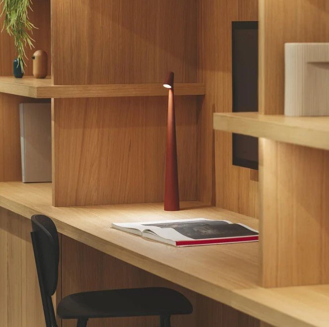 Bezprzewodowa lampa stołowa LED – skandynawski design z funkcją dotykową