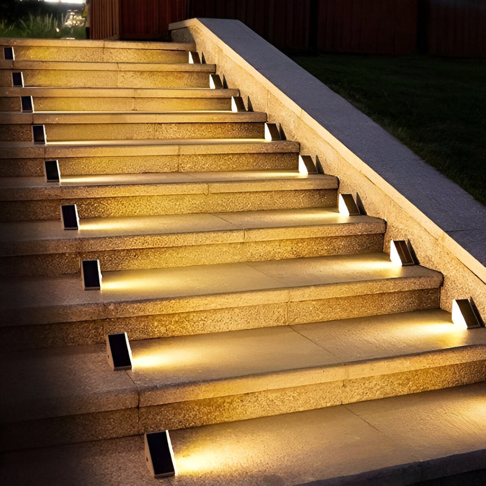 Trójkątne lampy solarne LED schodowe ogrodowe IP67