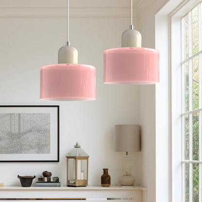 Retro lampa wisząca z pomarańczowym kloszem i zieloną oprawą