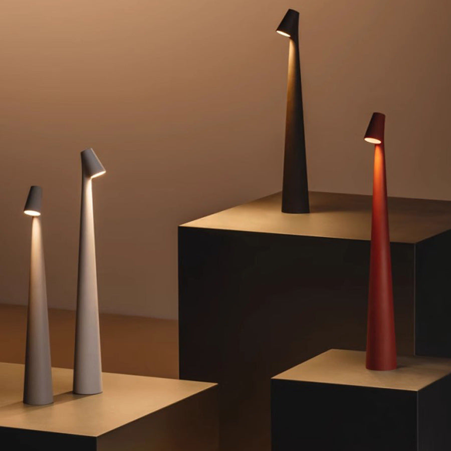 Bezprzewodowa lampa stołowa LED – skandynawski design z funkcją dotykową
