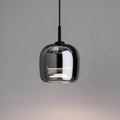 Szklana lampa wisząca do salonu w czarno-dymnym kolorze