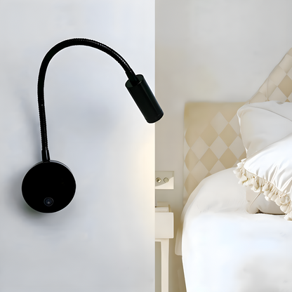 Czarna lampa ścienna LED z regulowanym ramieniem do czytania