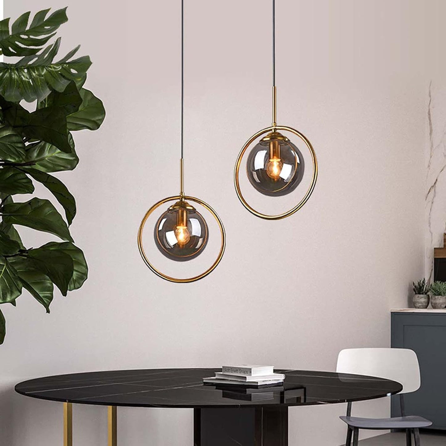Szklana lampa wisząca LED do jadalni i salonu