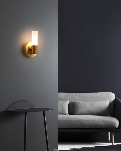 Mosiężna lampa ścienna LED ze szklanym kloszem