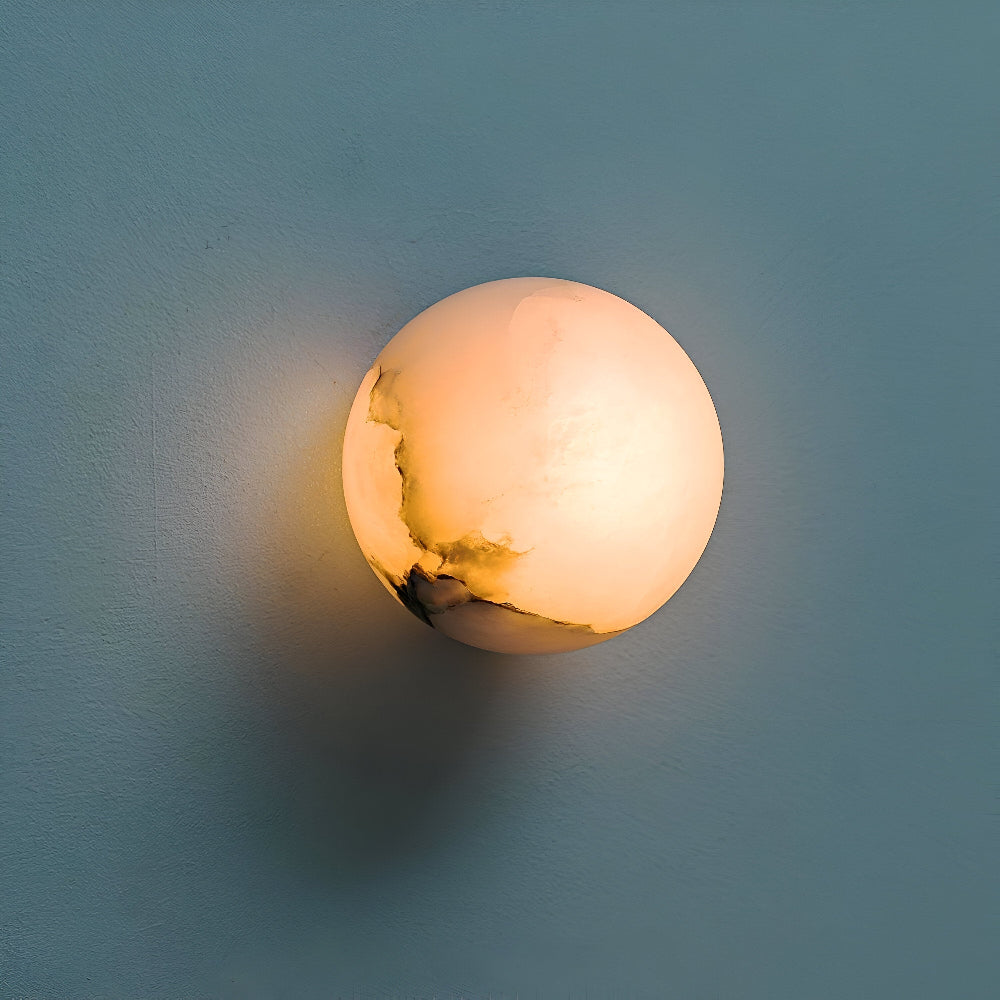Marmurowa lampa ścienna LED z ciepłym światłem