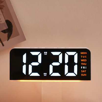 Cichy zegar LED na biurko do sypialni