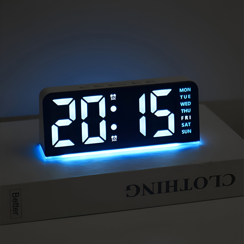 Cichy zegar LED na biurko do sypialni