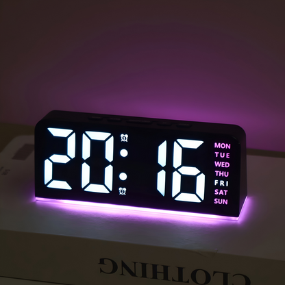 Cichy zegar LED na biurko do sypialni