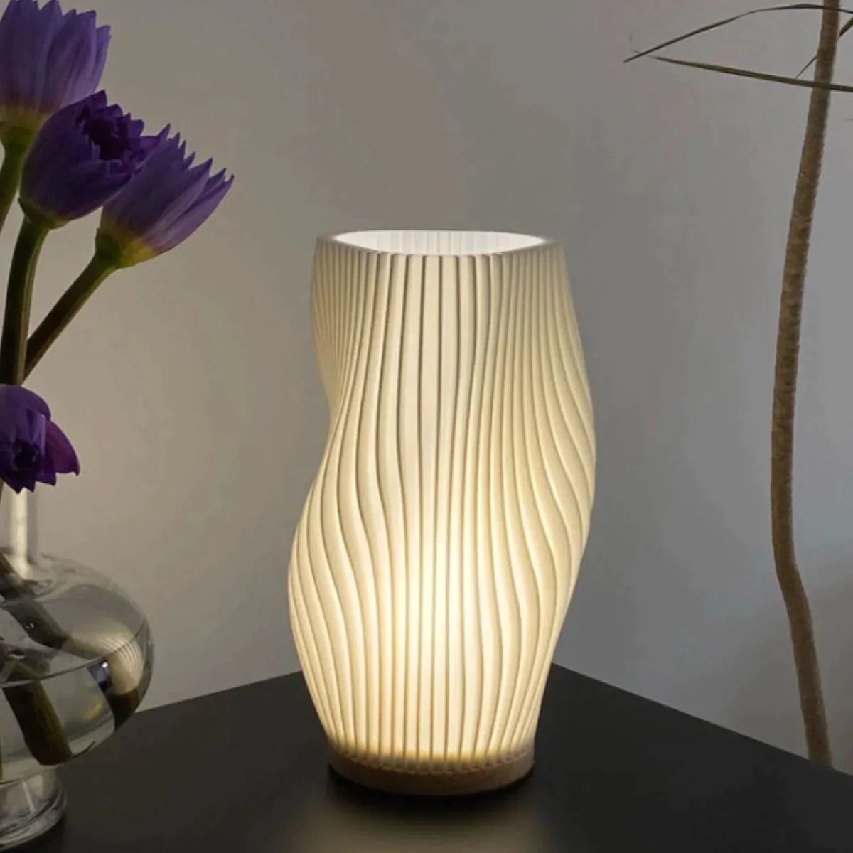 Lampa wisząca LED ściemniana z USB do salonu