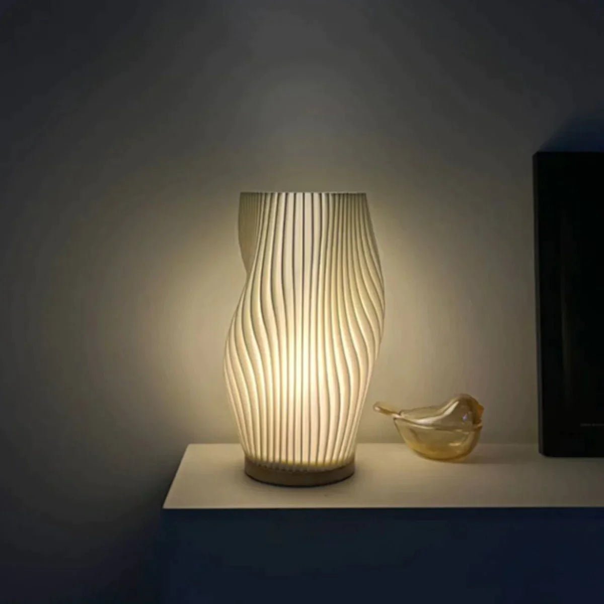 Lampa wisząca LED ściemniana z USB do salonu