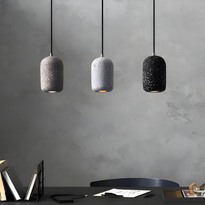 Lampa sufitowa z cementu i szkła industrialna