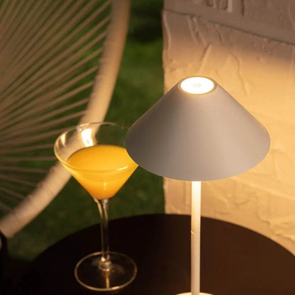 Bezprzewodowa lampa stołowa LED z dotykowym ściemnianiem
