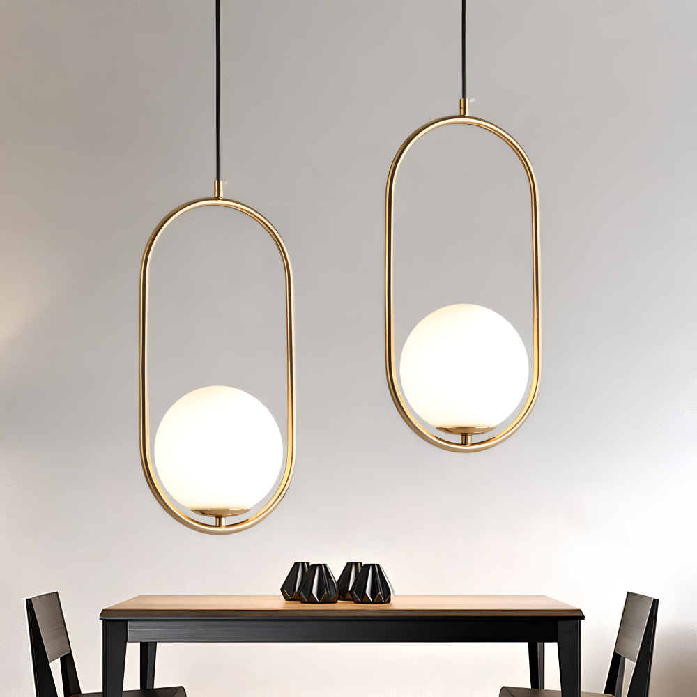 Lampa wisząca złota LED z kulą szklaną do salonu