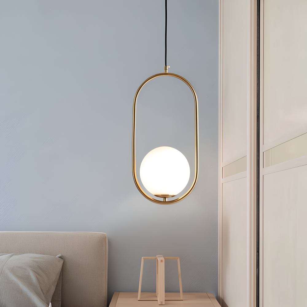 Lampa wisząca złota LED z kulą szklaną do salonu