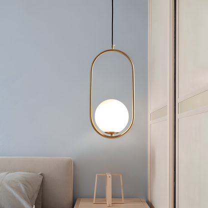 Lampa wisząca złota LED z kulą szklaną do salonu