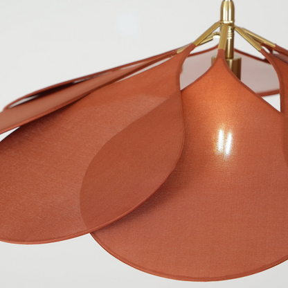 Lampa wisząca vintage z kwiatowym kloszem z tkaniny