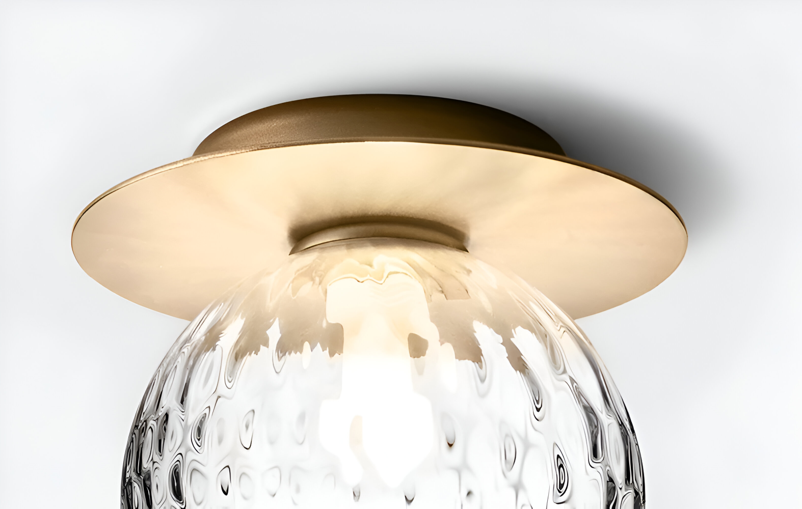 Lampa sufitowa szklana kula LED G9 do salonu i sypialni