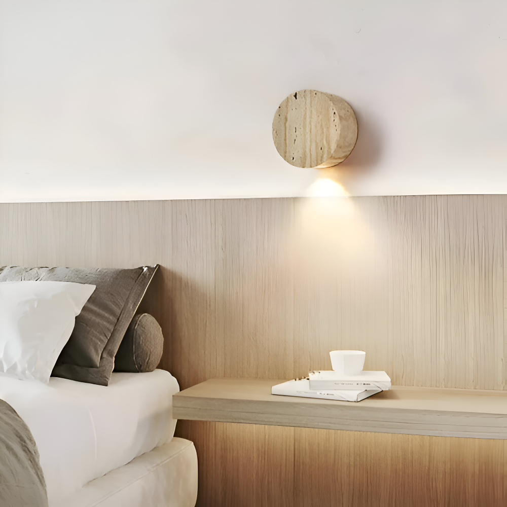 Beżowa okrągła lampa ścienna marmurowa LED Wabi Sabi