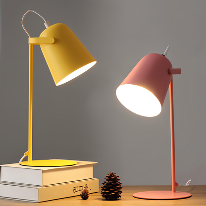 Kolorowa lampka biurkowa metalowa z regulowanym ramieniem