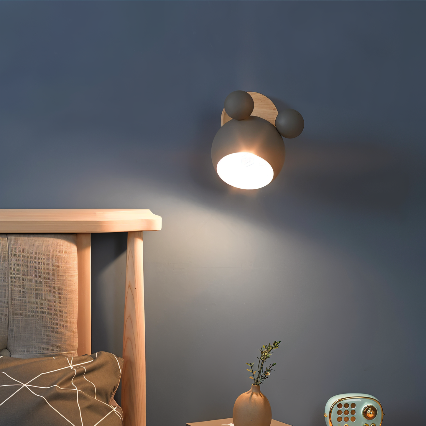 Kolorowa lampa ścienna do pokoju dziecka E27