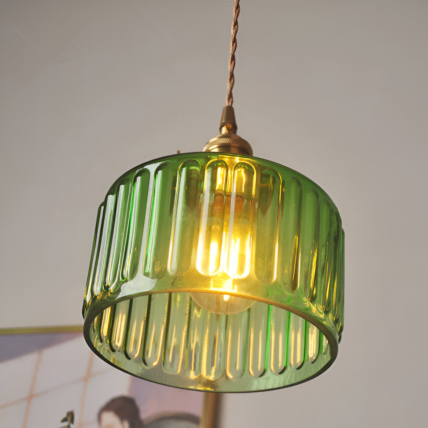 Zielona lampa wisząca vintage z ryflowanego szkła