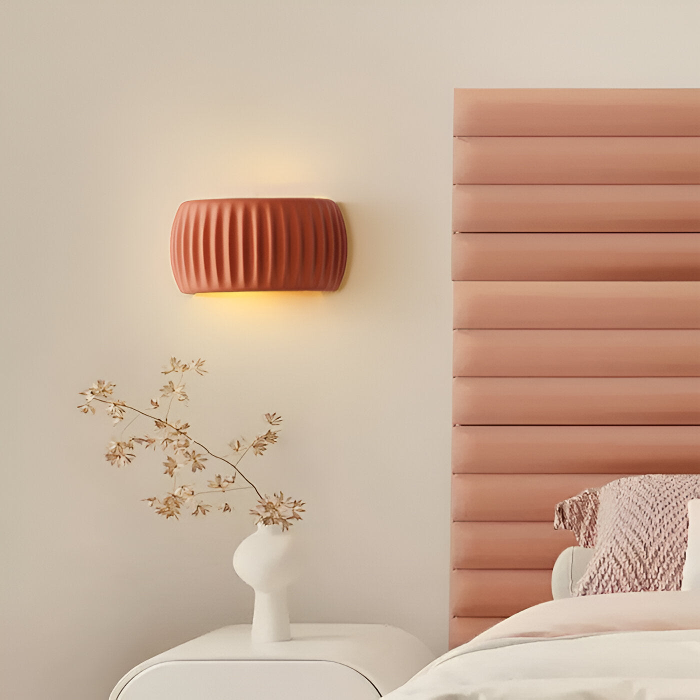 Zielona lampa ścienna LED z ryflowanej żywicy