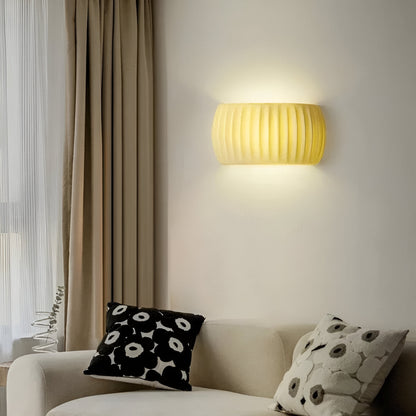 Zielona lampa ścienna LED z ryflowanej żywicy