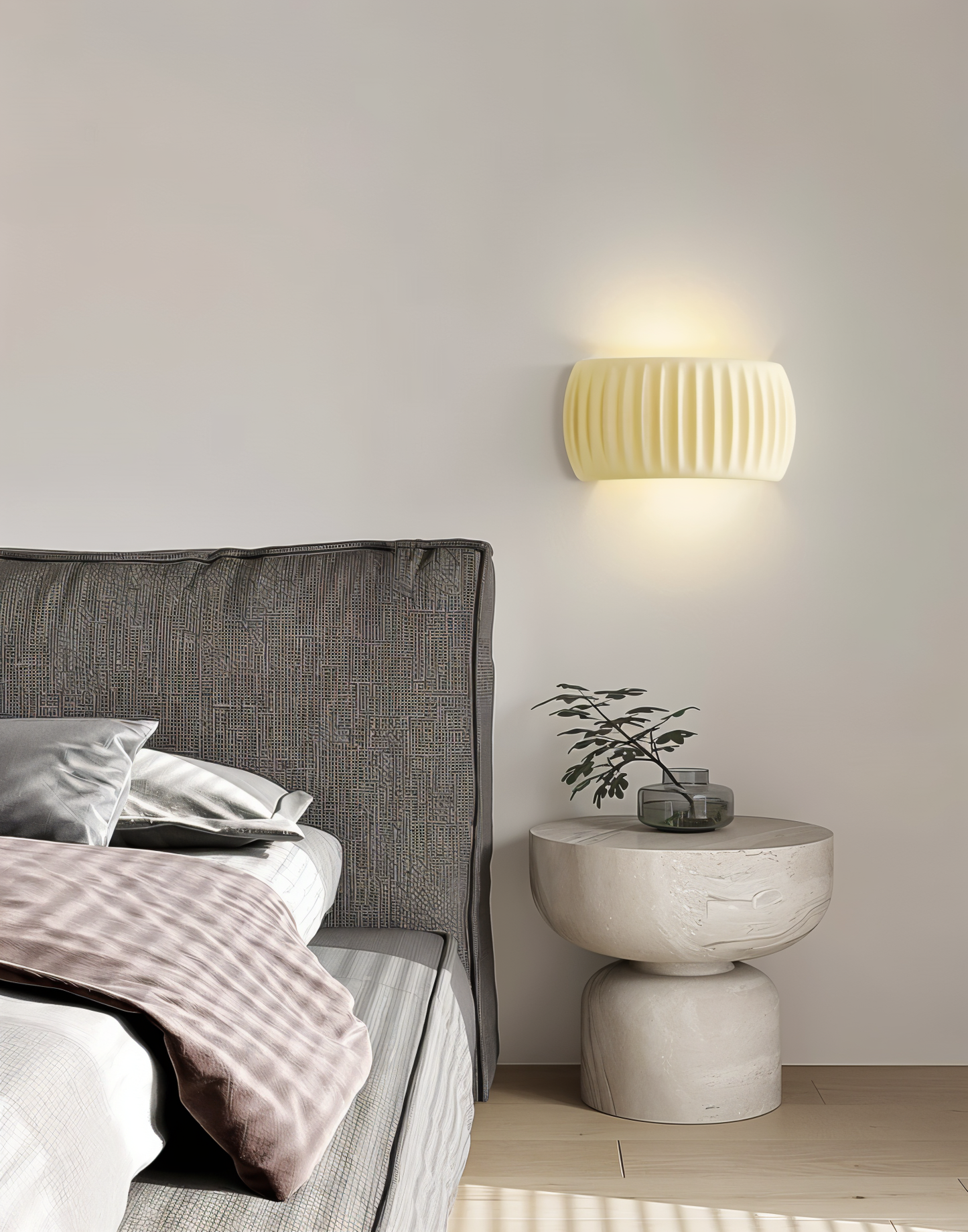 Zielona lampa ścienna LED z ryflowanej żywicy