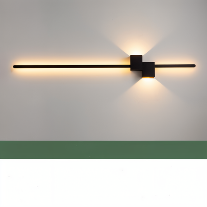 Czarna liniowa lampa ścienna LED do nowoczesnych wnętrz