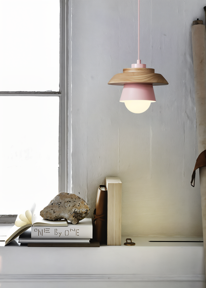Lampa wisząca drewniano-metalowa w stylu skandynawskim