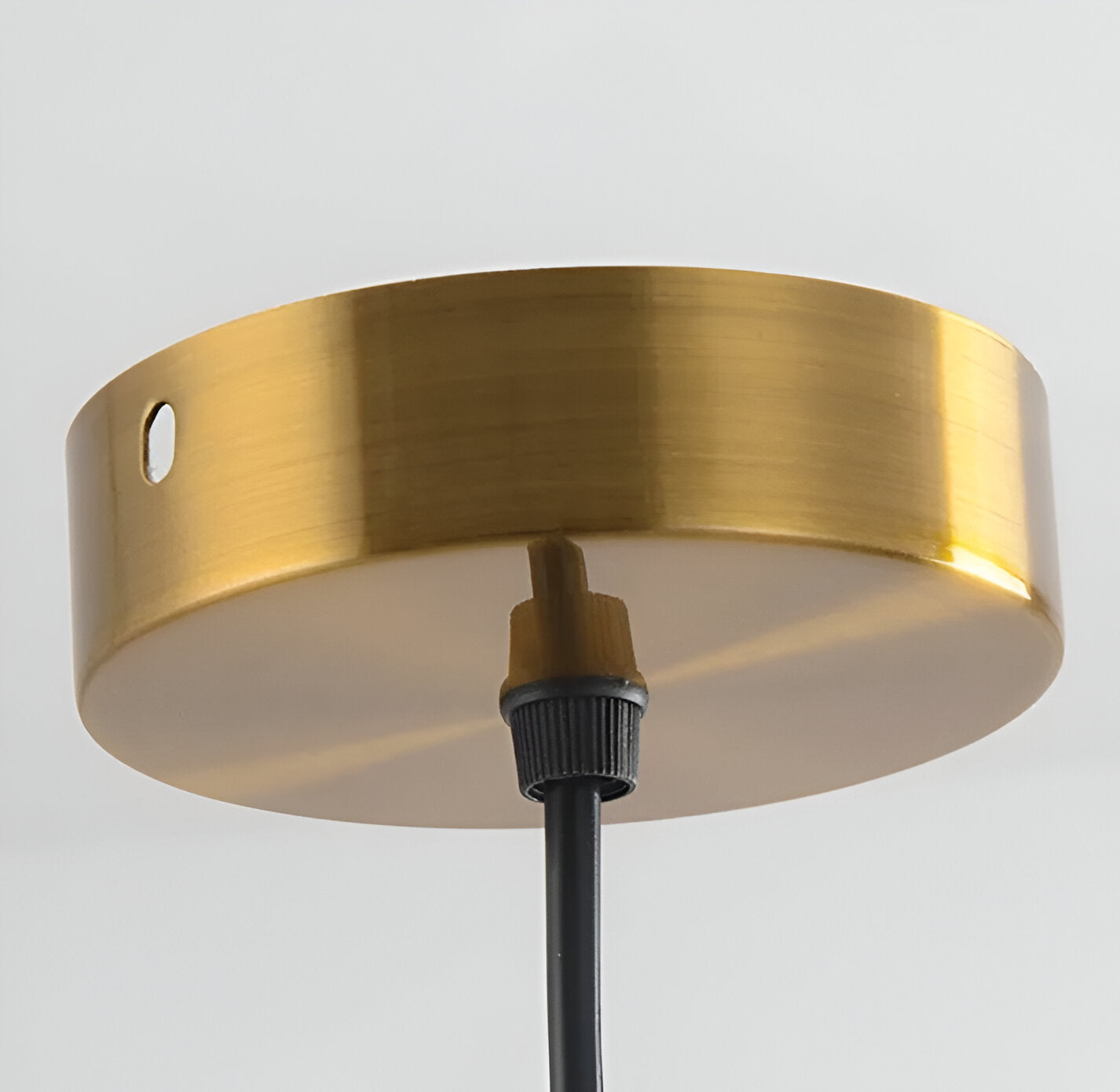 Kolorowa lampa wisząca szklana LED do pokoju dziecka