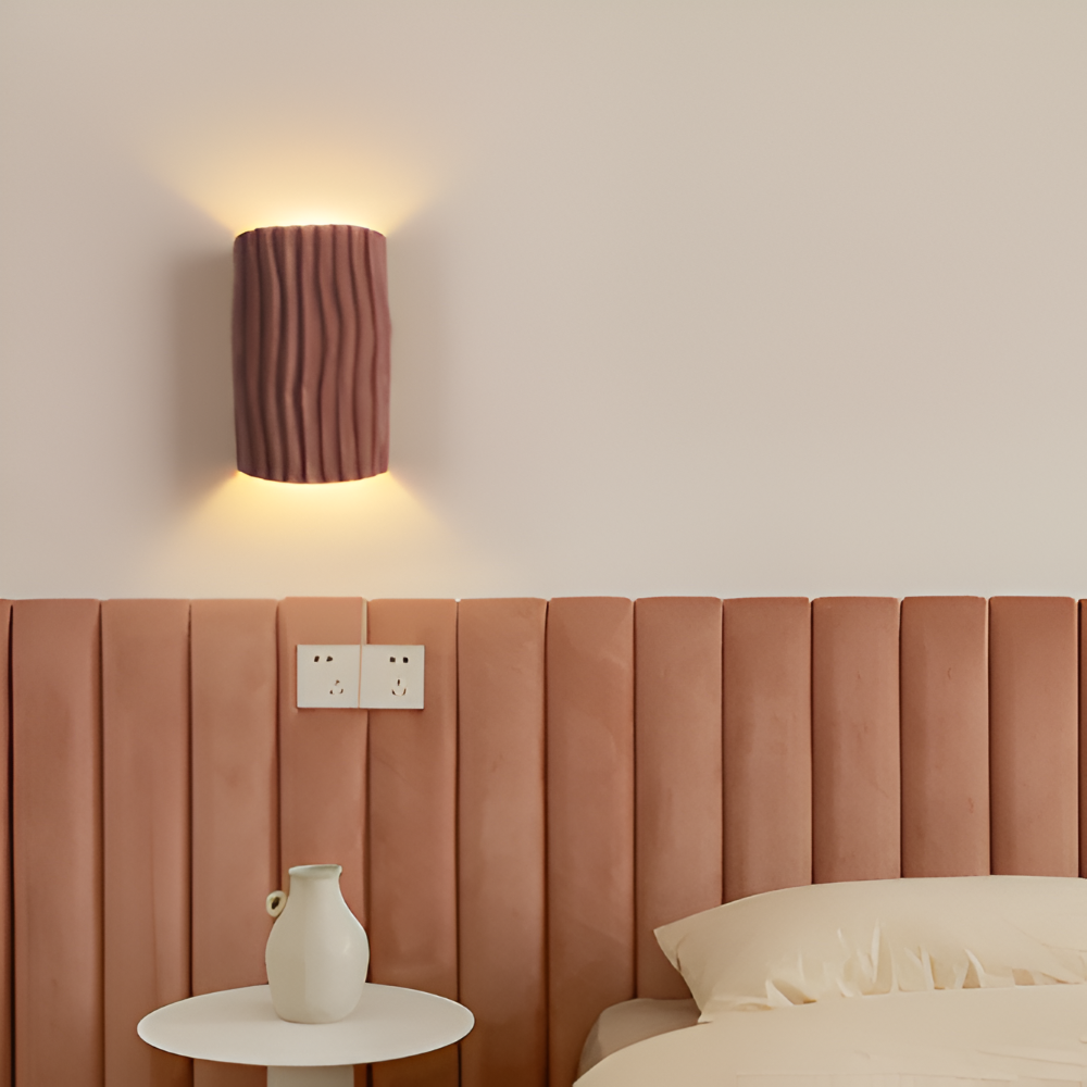 Plisowana lampa ścienna LED G9 z żywicy
