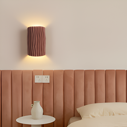 Plisowana lampa ścienna LED G9 z żywicy