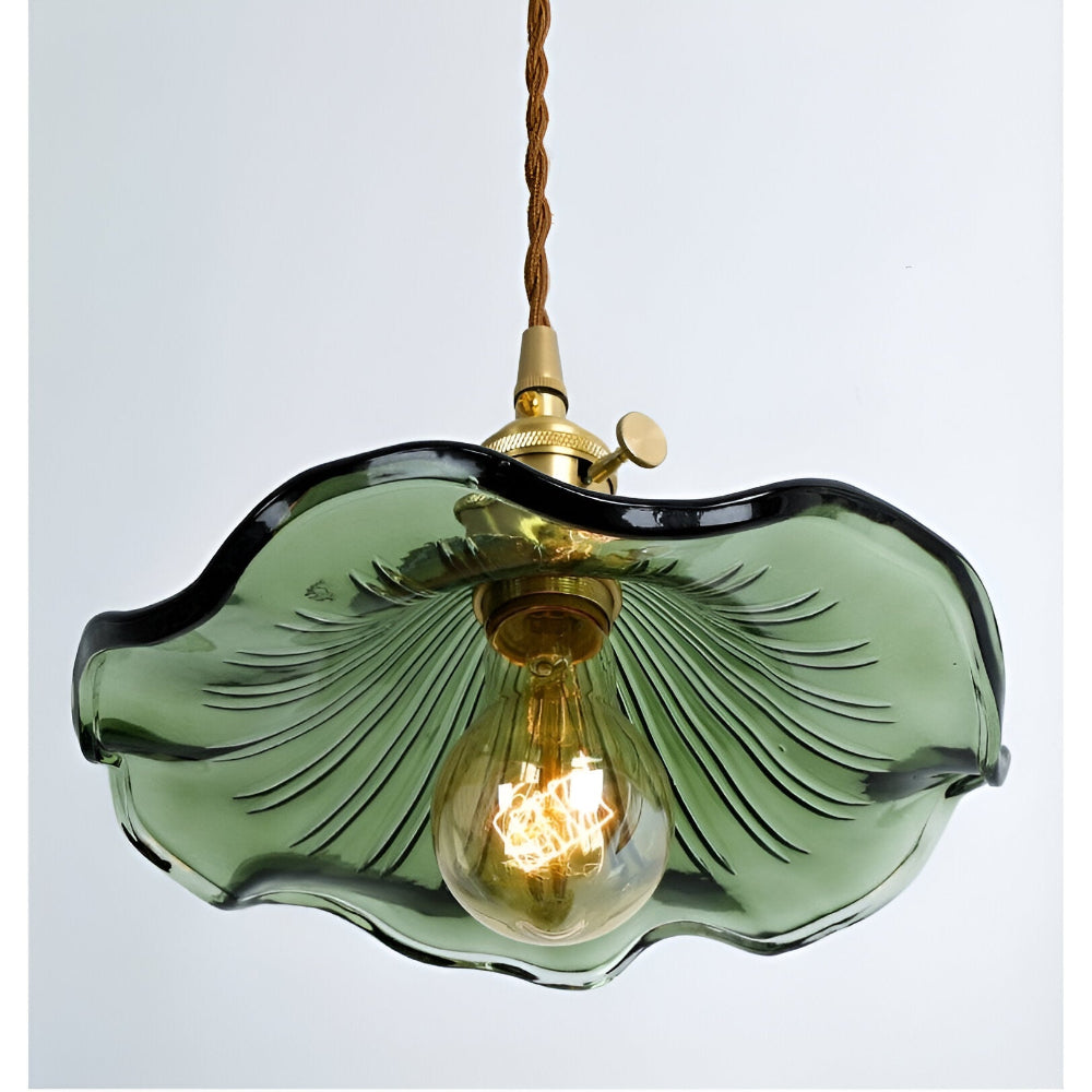 Lampa wisząca z kolorowego szkła z miedzianym akcentem