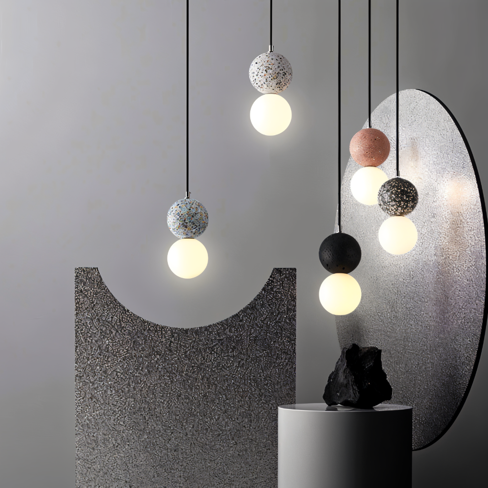 Lampa wisząca szklana rzeźbiona z metalem