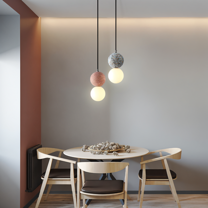 Lampa wisząca szklana rzeźbiona z metalem