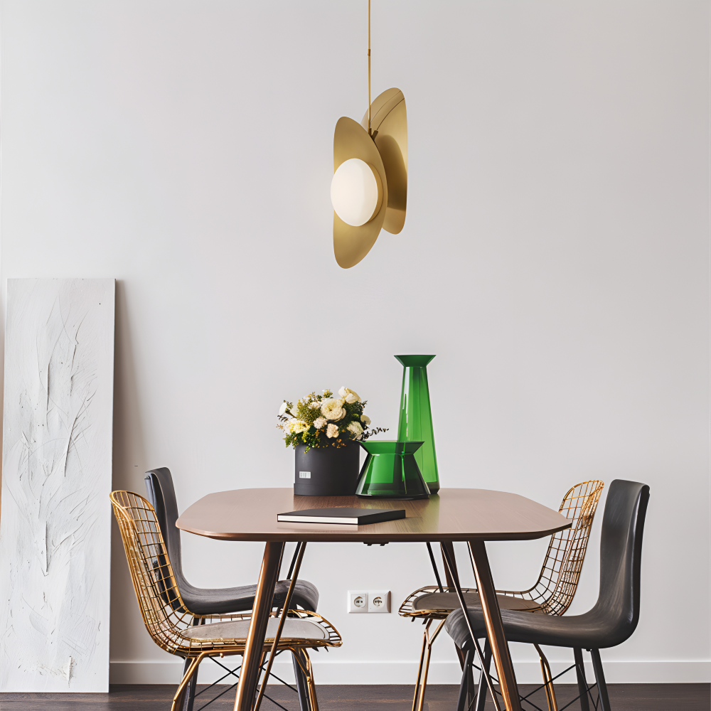 Lampa wisząca szklana perłowa z wykończeniem złotym