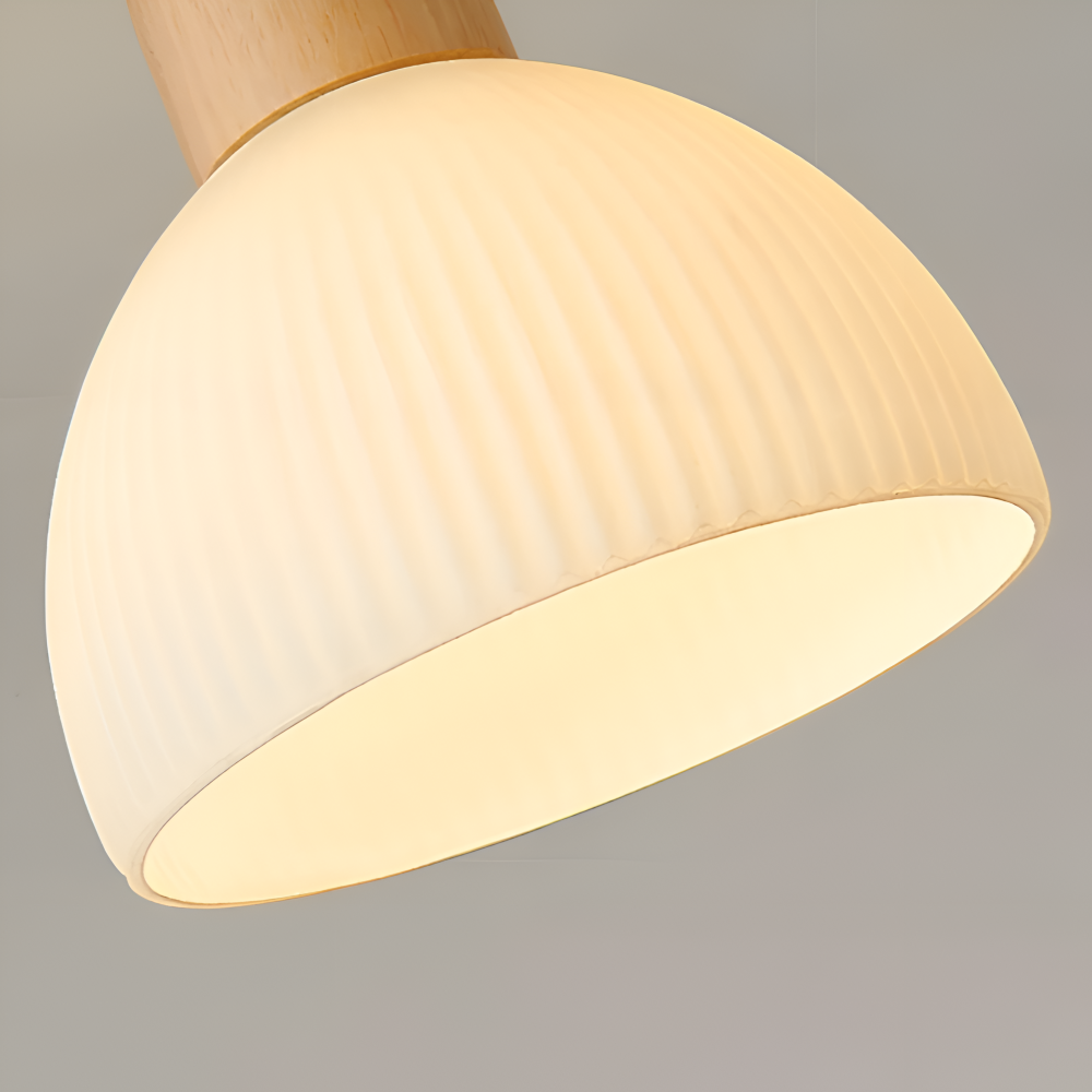 Lampa sufitowa LED z ryflowanego szkła i drewna