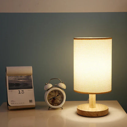 Lampa stołowa z drewna i lnu LED z pilotem