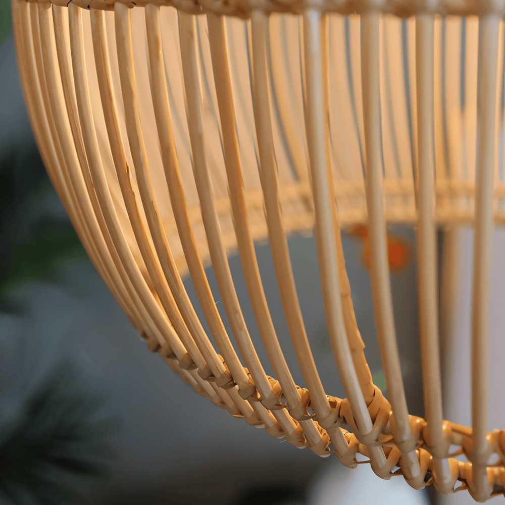 Lampa wisząca z rattanu do salonu boho naturalna