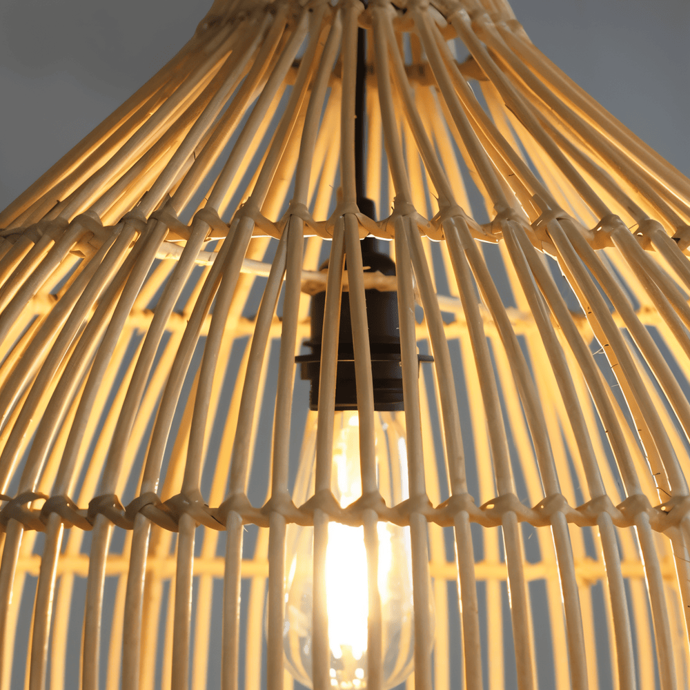 Lampa wisząca z rattanu do salonu boho naturalna