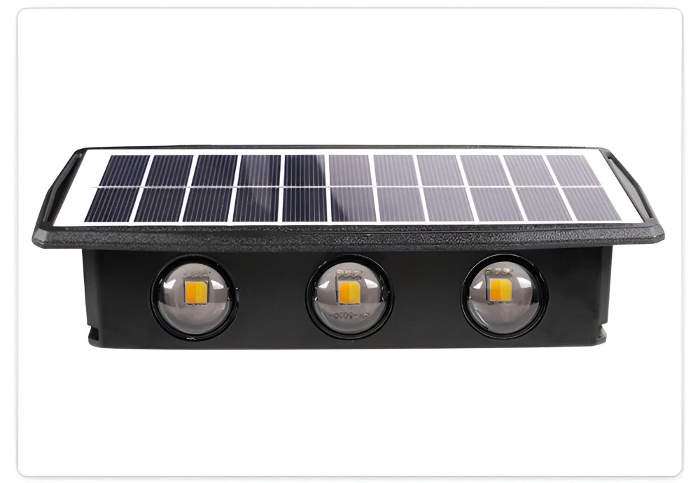 Solarna lampa ogrodowa LED na ścianę