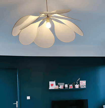 Lampa wisząca vintage z kwiatowym kloszem z tkaniny