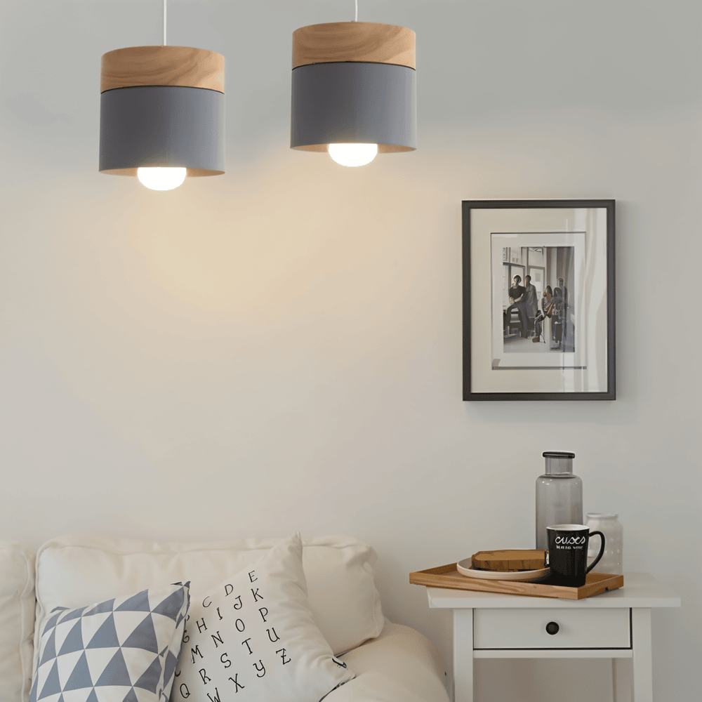 Lampa wisząca metalowa z drewnem do kuchni i salonu