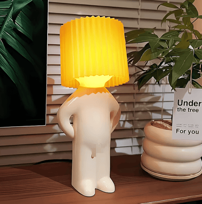 Dekoracyjna lampka LED z figurką chłopca