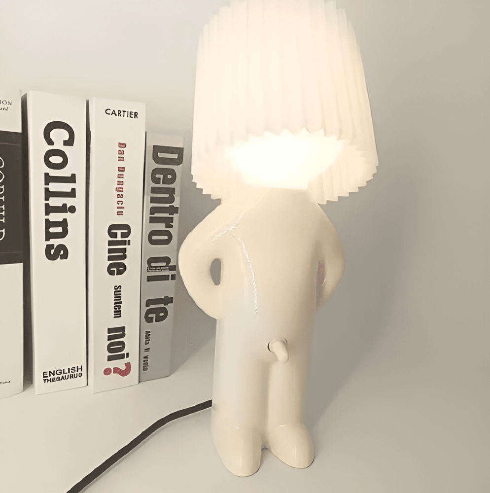 Dekoracyjna lampka LED z figurką chłopca